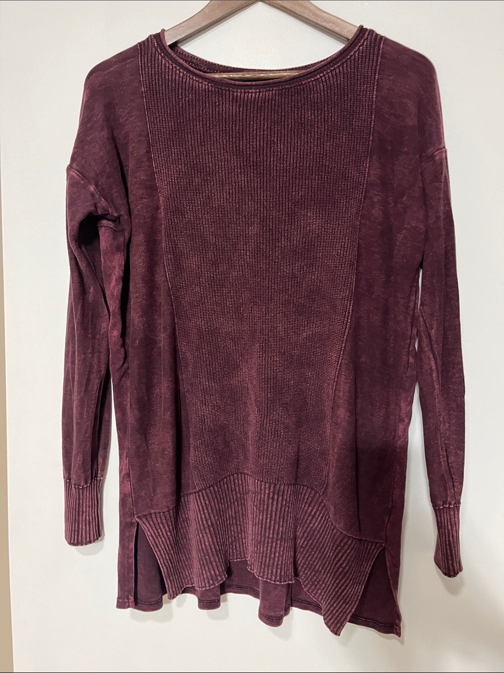M. Rena Ribbed Scoop-Neck Sweater in Deep Burgundy